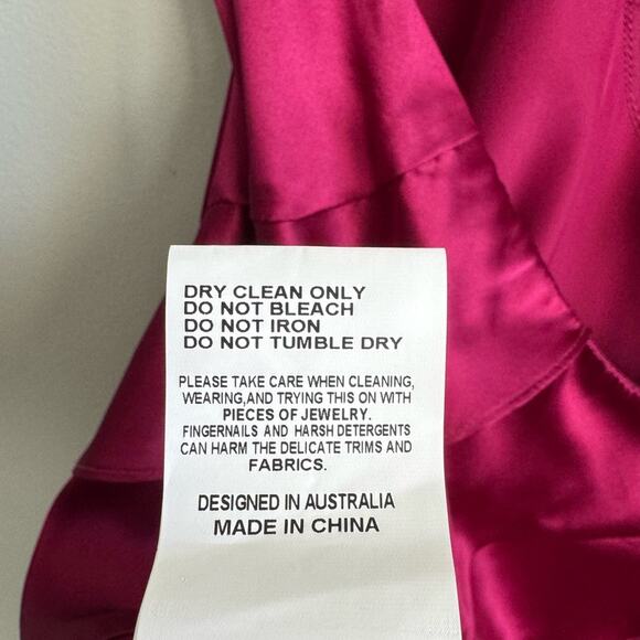 Elliatt Prestigious Silk Mini Dress in Berry S - Picture 9 of 14